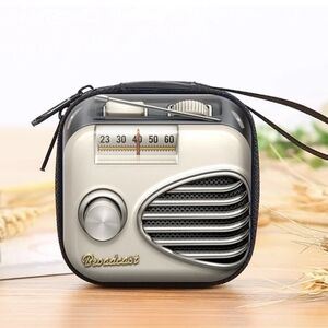 Retro Radio Mini Case